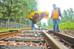 高鐵專業(yè)都學(xué)什么課程？