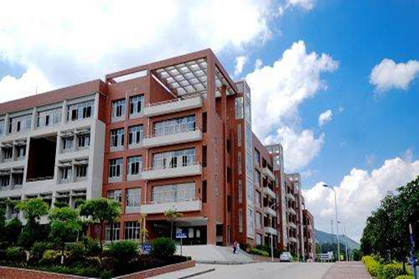 有職業(yè)高校中考不用愁