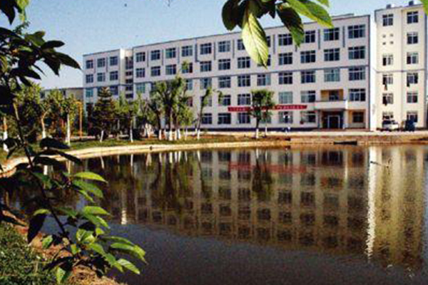 昆明職高 昆明職高