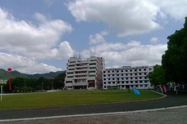 達州職業(yè)學校