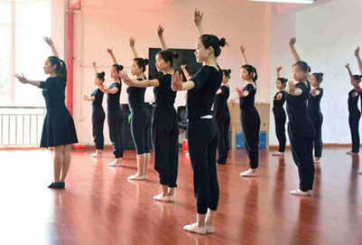 成都哪所幼師學(xué)校專業(yè)正規(guī)