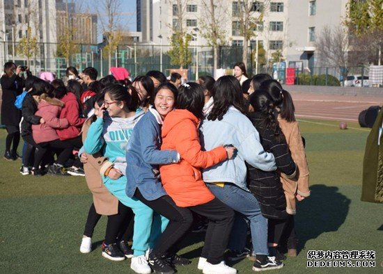 重慶市醫(yī)藥科技學(xué)校報名時間及報名方式