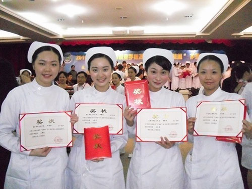 成都護(hù)理學(xué)校