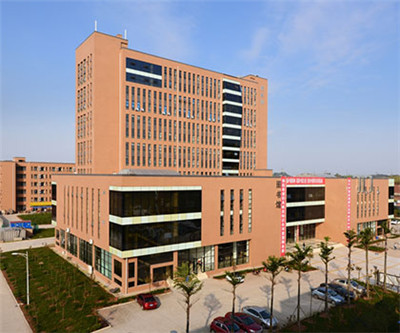 四川希望汽車技師學院招生簡章