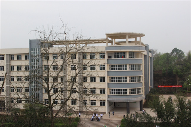 2025年重慶墊江縣第一職業(yè)中學(xué)校招生簡章