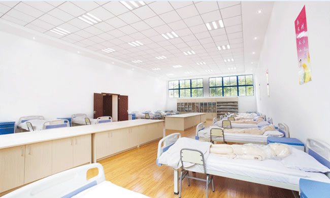 2025年重慶南丁衛(wèi)生職業(yè)學(xué)校招生簡(jiǎn)章