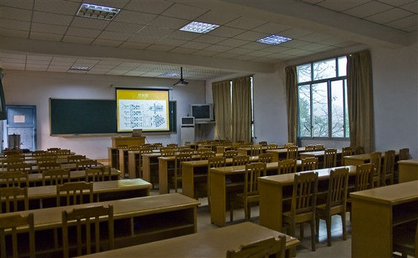 重慶望江工業(yè)有限公司技工學校招生簡章