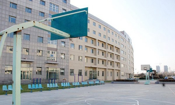 云南省電子信息高級(jí)技工學(xué)校運(yùn)動(dòng)場(chǎng)