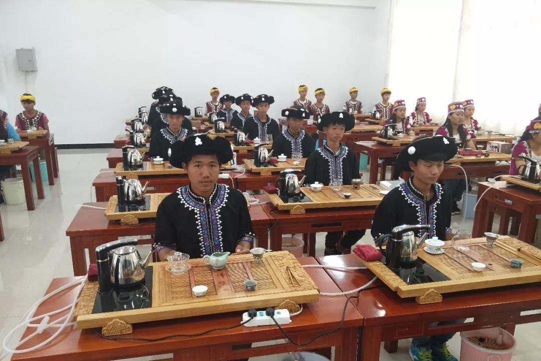 江城縣職業(yè)高級中學江城縣職業(yè)高級中學旅游服務與管理專業(yè)招生