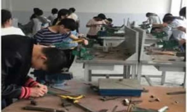 機(jī)械制造與技術(shù)專業(yè)