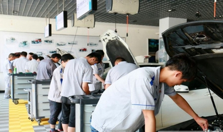 汽車整形美容技術(shù)