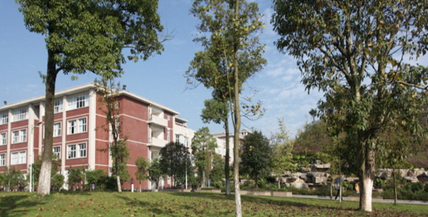 校園環(huán)境 (7)