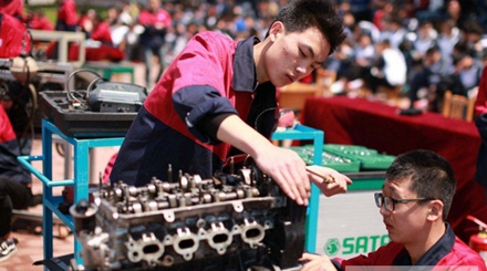 汽車發(fā)動(dòng)機(jī)專業(yè)