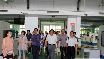 綿陽汽修學(xué)校汽車整形美容技術(shù)專業(yè)招生簡介