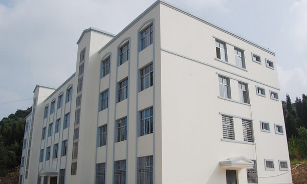 曲靖市師宗職業(yè)技術(shù)學(xué)校女二舍