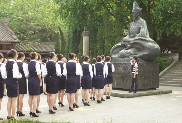 南充技師學(xué)院導(dǎo)游專業(yè)介紹