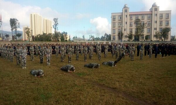 祿豐縣職業(yè)高級(jí)中學(xué)校衛(wèi)隊(duì)2