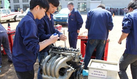 云南新西南技工學校