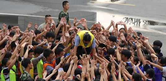 學(xué)生活動(dòng) (7)