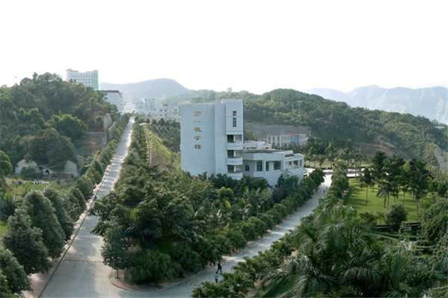 2025年攀枝花市高級(jí)技工學(xué)校招生簡(jiǎn)章