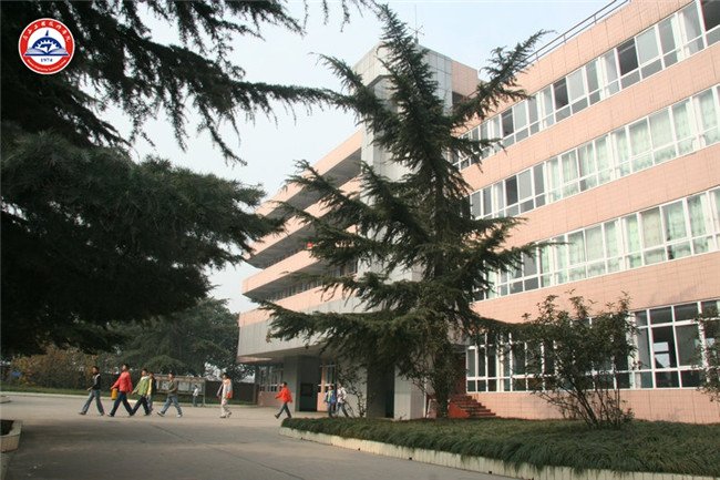 2025年眉山工程技師學(xué)院招生簡章