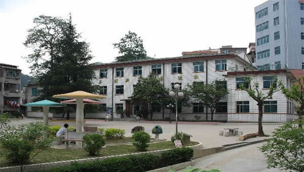 貴州電子信息高級(jí)技工學(xué)校(貴州電子信息技師學(xué)院)