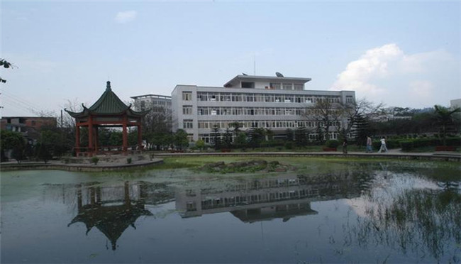 宜賓職業(yè)技術(shù)學(xué)院