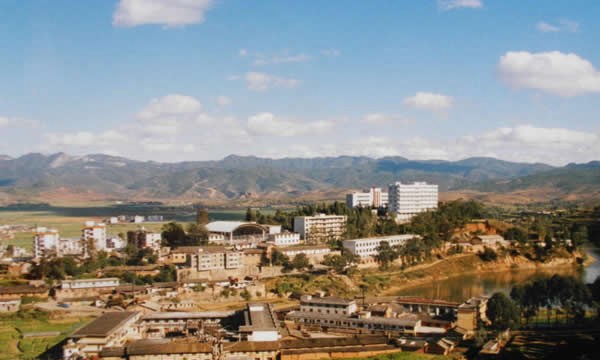 云南銅業(yè)高級(jí)技工學(xué)校校園全景