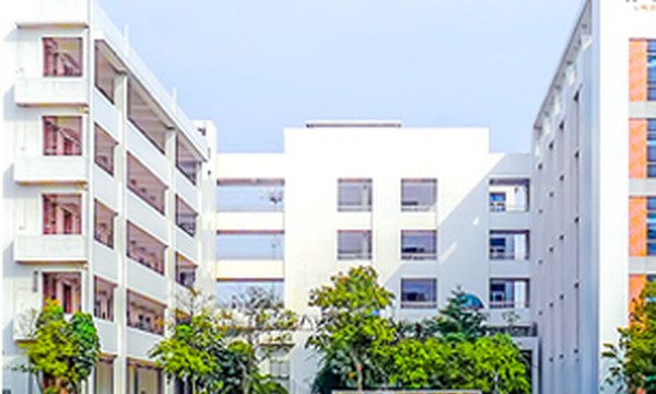 曲靖市富源職業(yè)技術(shù)學(xué)校校園風(fēng)光