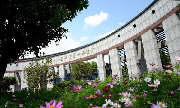 普洱市職業(yè)教育中心美麗校園