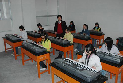 四川省幼兒師范學(xué)校