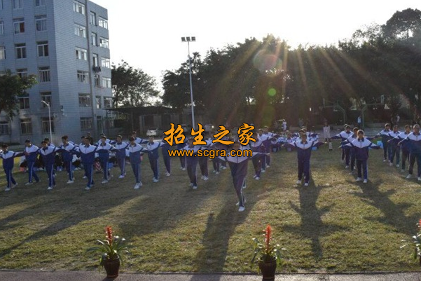 成都城市建設技工學校