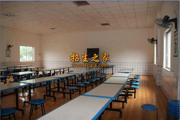 學校食堂
